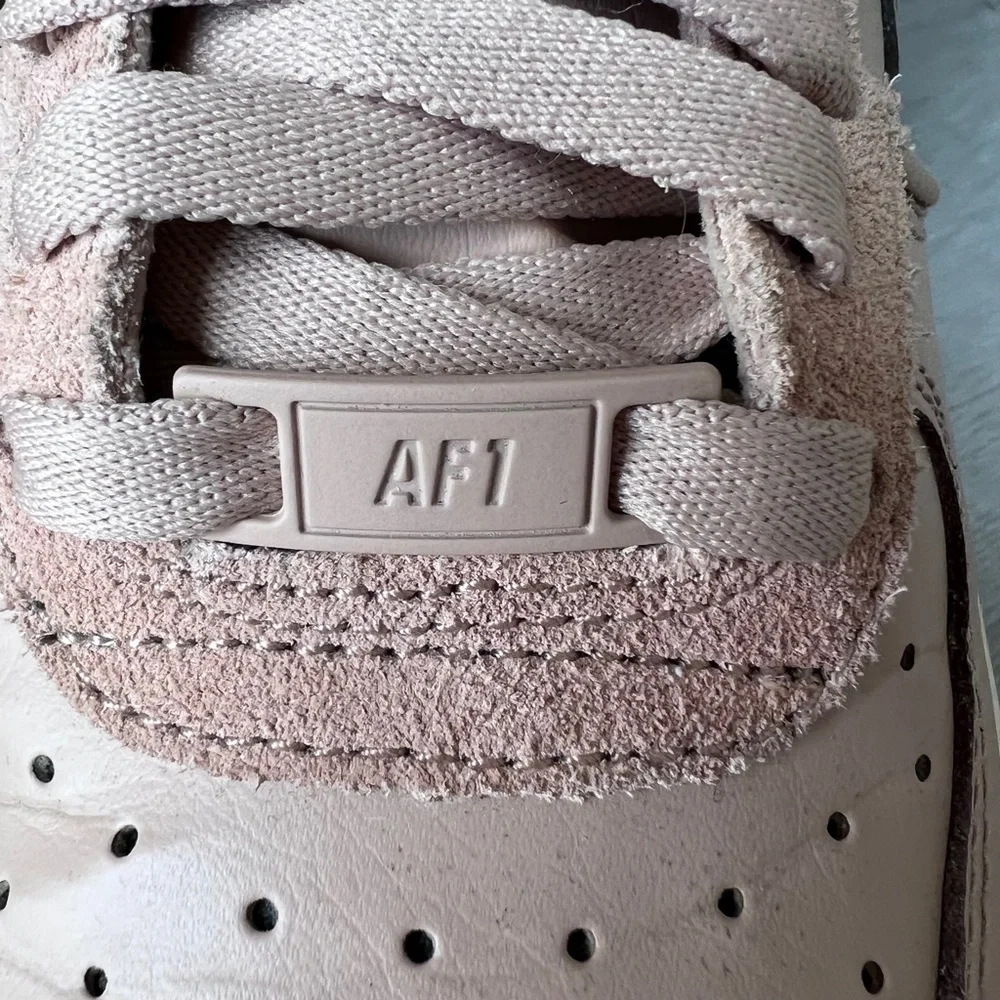 Nike Air Force 1 High ‘07 LV8 Bio Beige Sneakers Women’s 7.5 Suede Leather